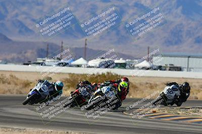 media/Nov-17-2024-CVMA (Sun) [[1fec520723]]/Race 8-Formulw LW Twins SHOOTOUT/